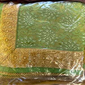 Vibrant Green & Gold Sari